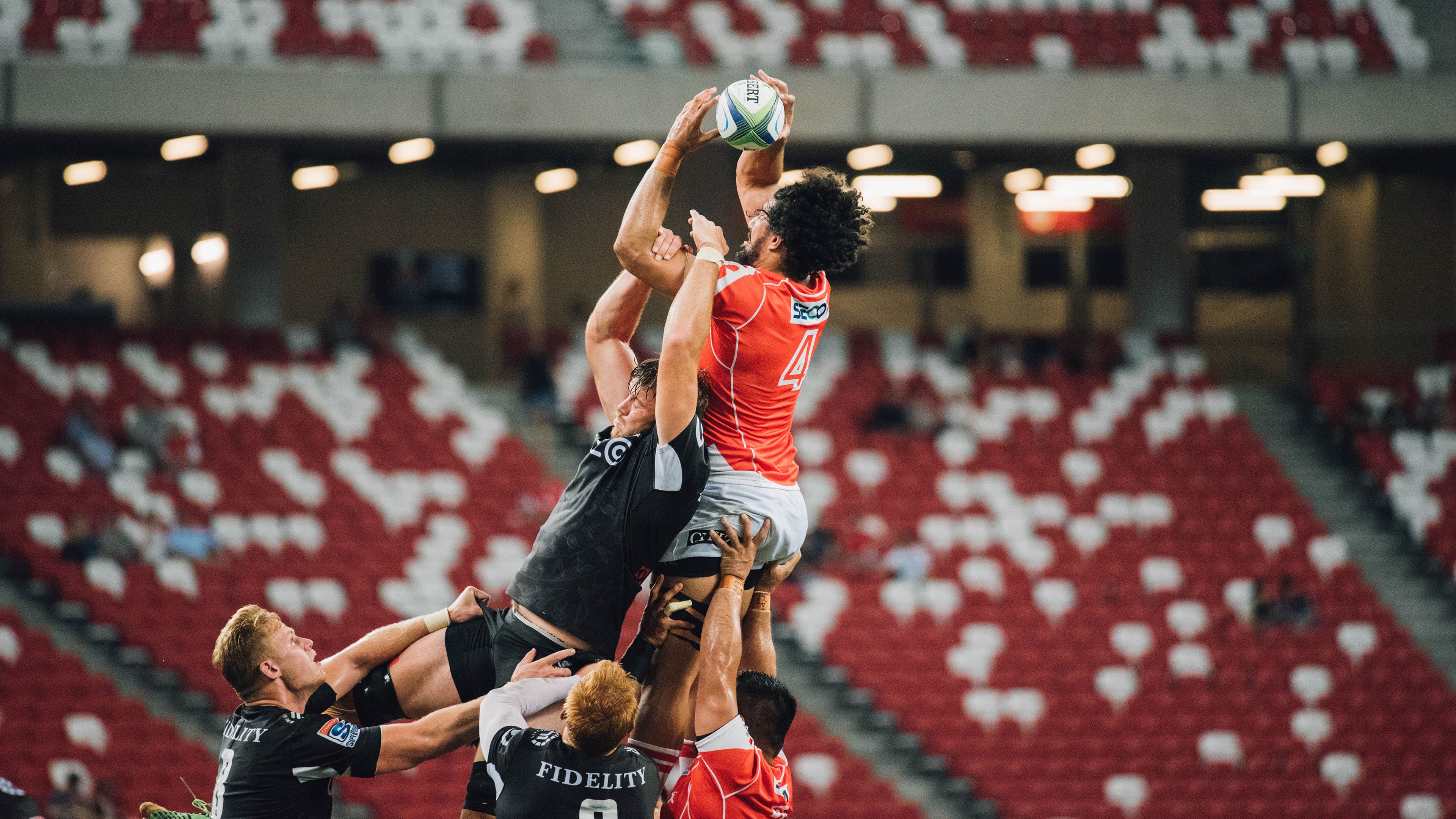 黄喜灿独挑大梁，摩纳哥对阵莱比锡红牛，韩国前锋扛起全队的战术与精神旗帜